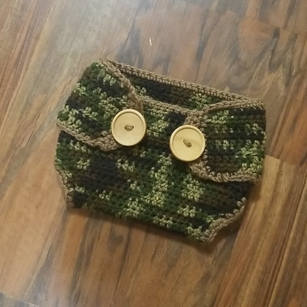 Crocheted diaper cover .